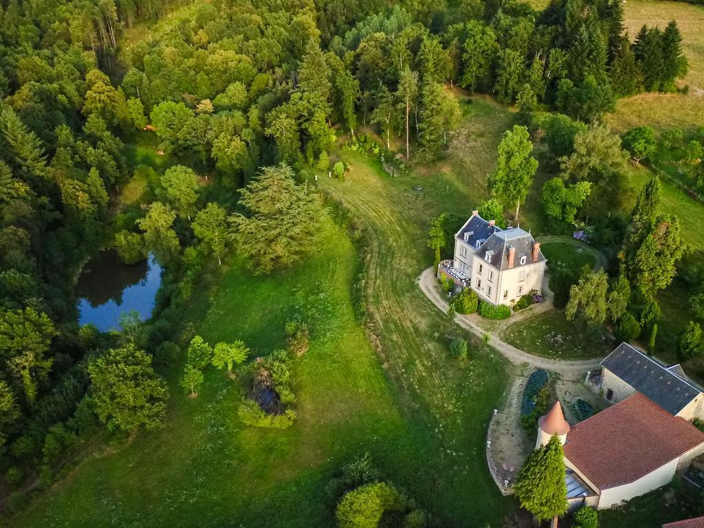 Bed and Breakfast Domaine De Gaudon Ceilloux Экстерьер фото